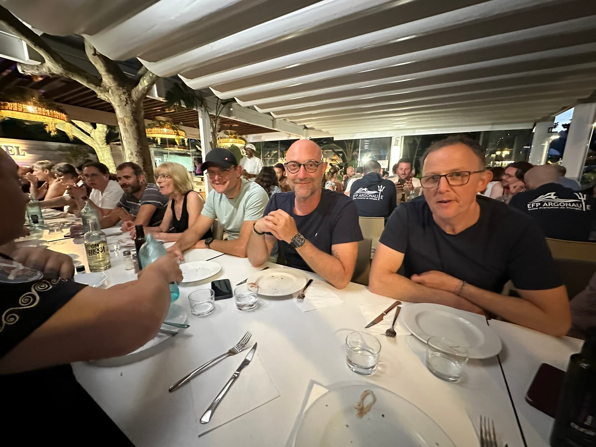 Moment de convivialité entre membres du club